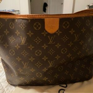 LV bag
Very good condition